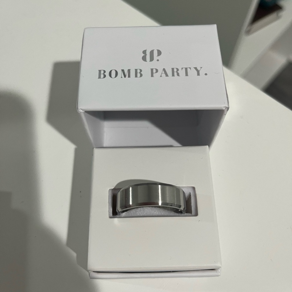 Bomb Party Men’s Ring Size 12